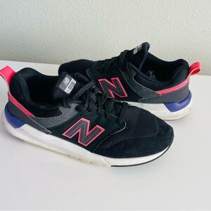 New Balance 009 women size 7
